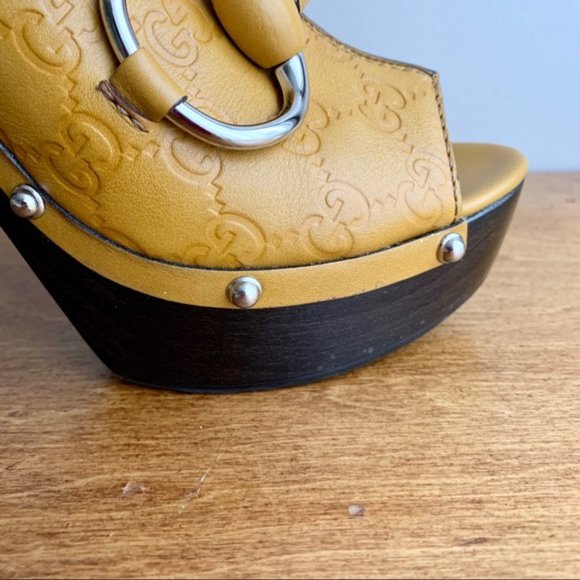 Gucci | Leather Platform Wooden GG Horsebit Mules - Picture 8 of 16